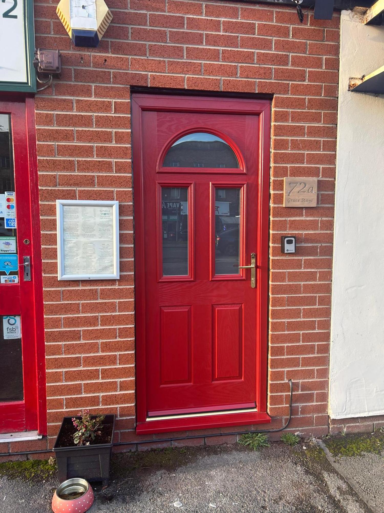 Grace Stays Ellesmere Port Exterior photo